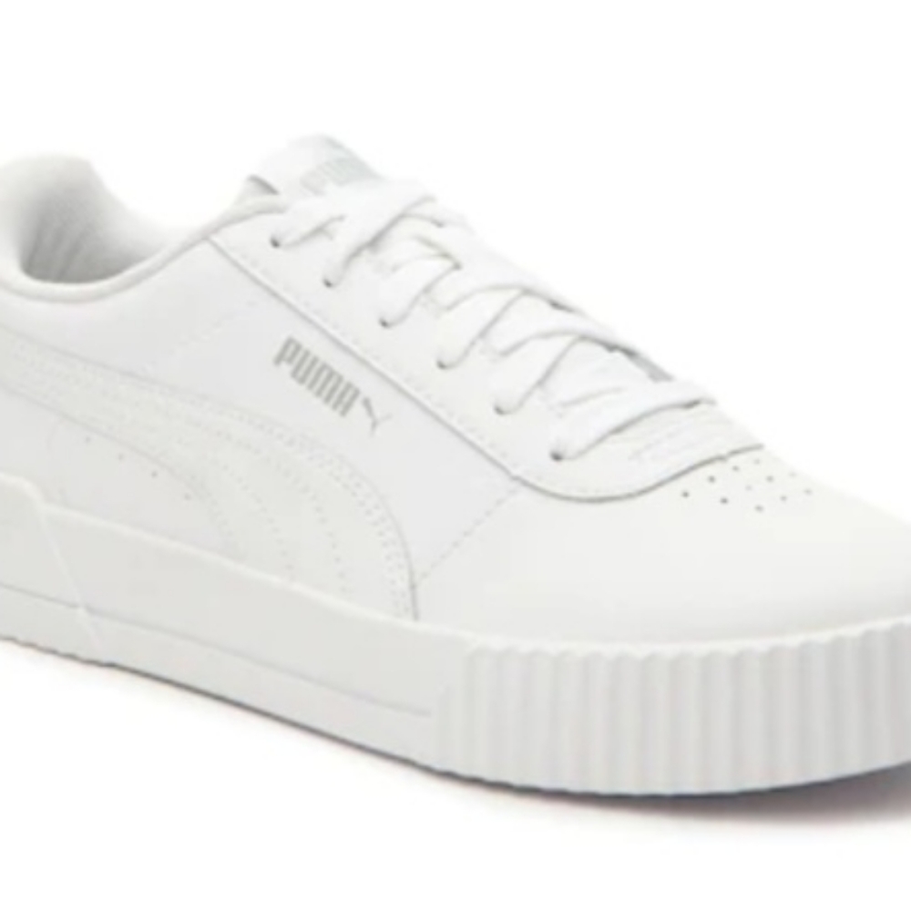 Puma Women's Carina White Leather Sneaker Size 9 Low Top